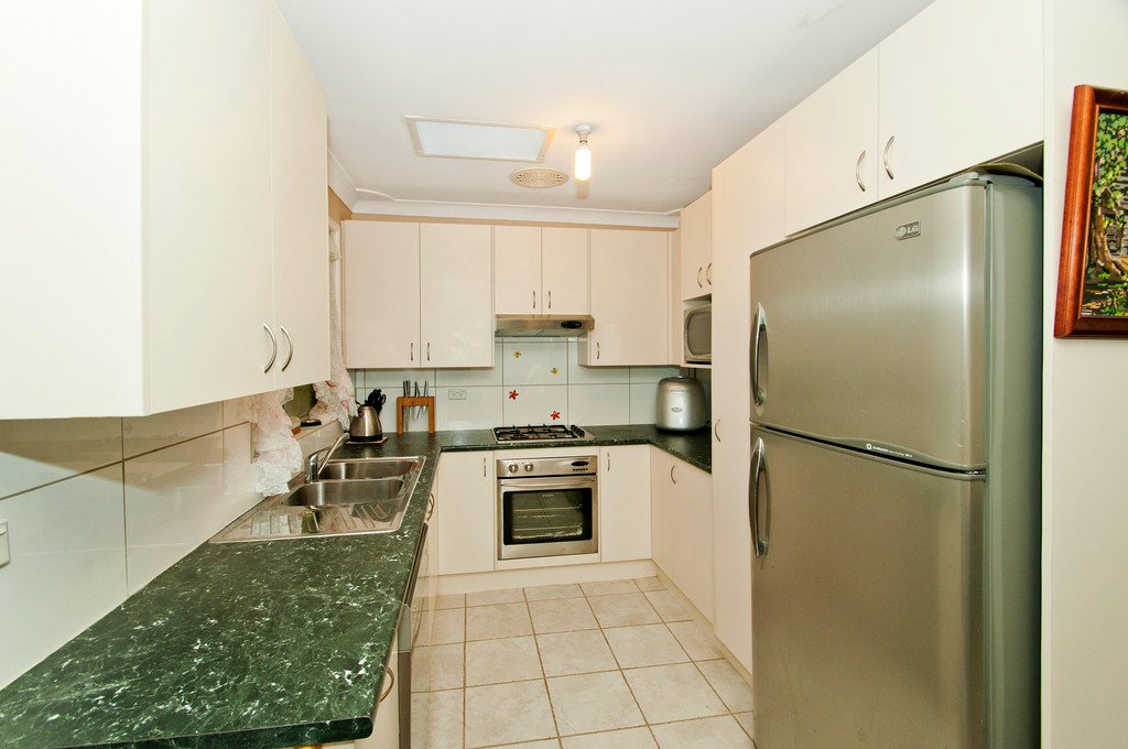 29 Howell Avenue KANAHOOKA 3