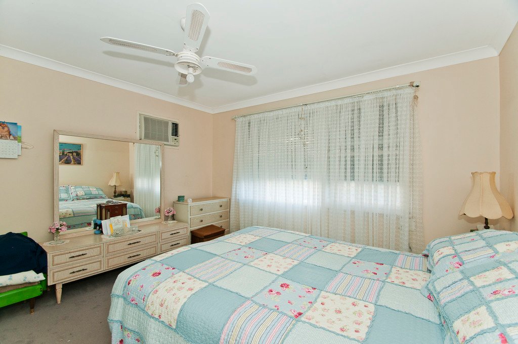 29 Howell Avenue KANAHOOKA 4