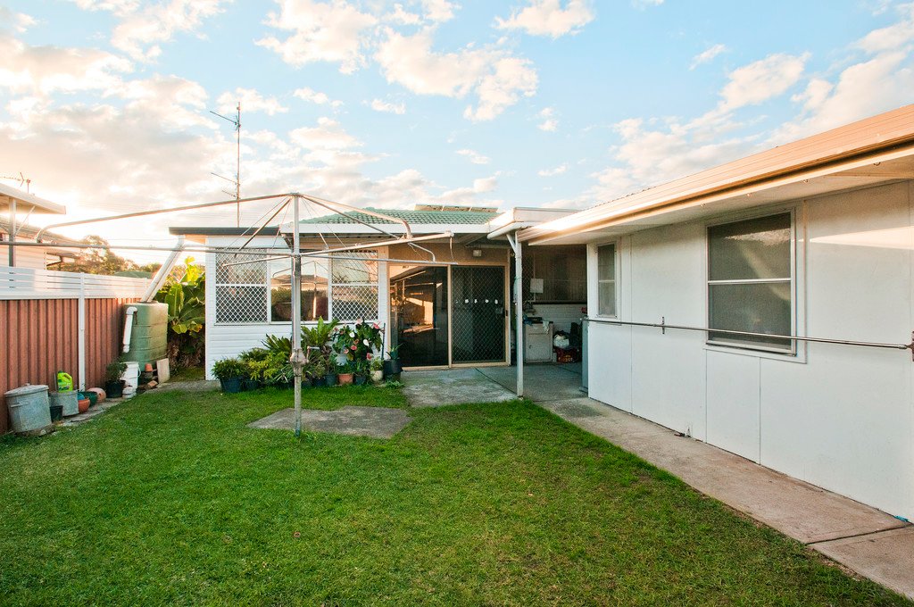 29 Howell Avenue KANAHOOKA 8