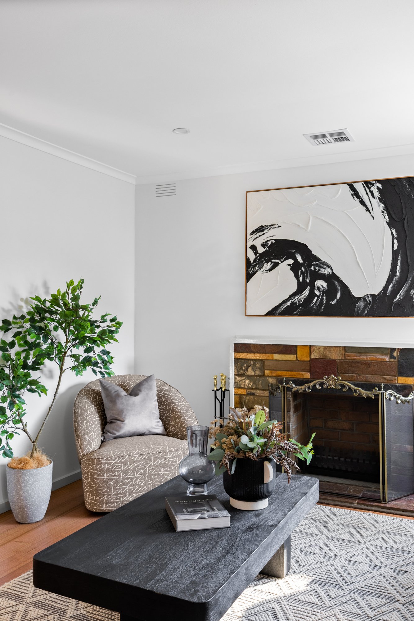 Gallery: 29 Huntsman Drive
