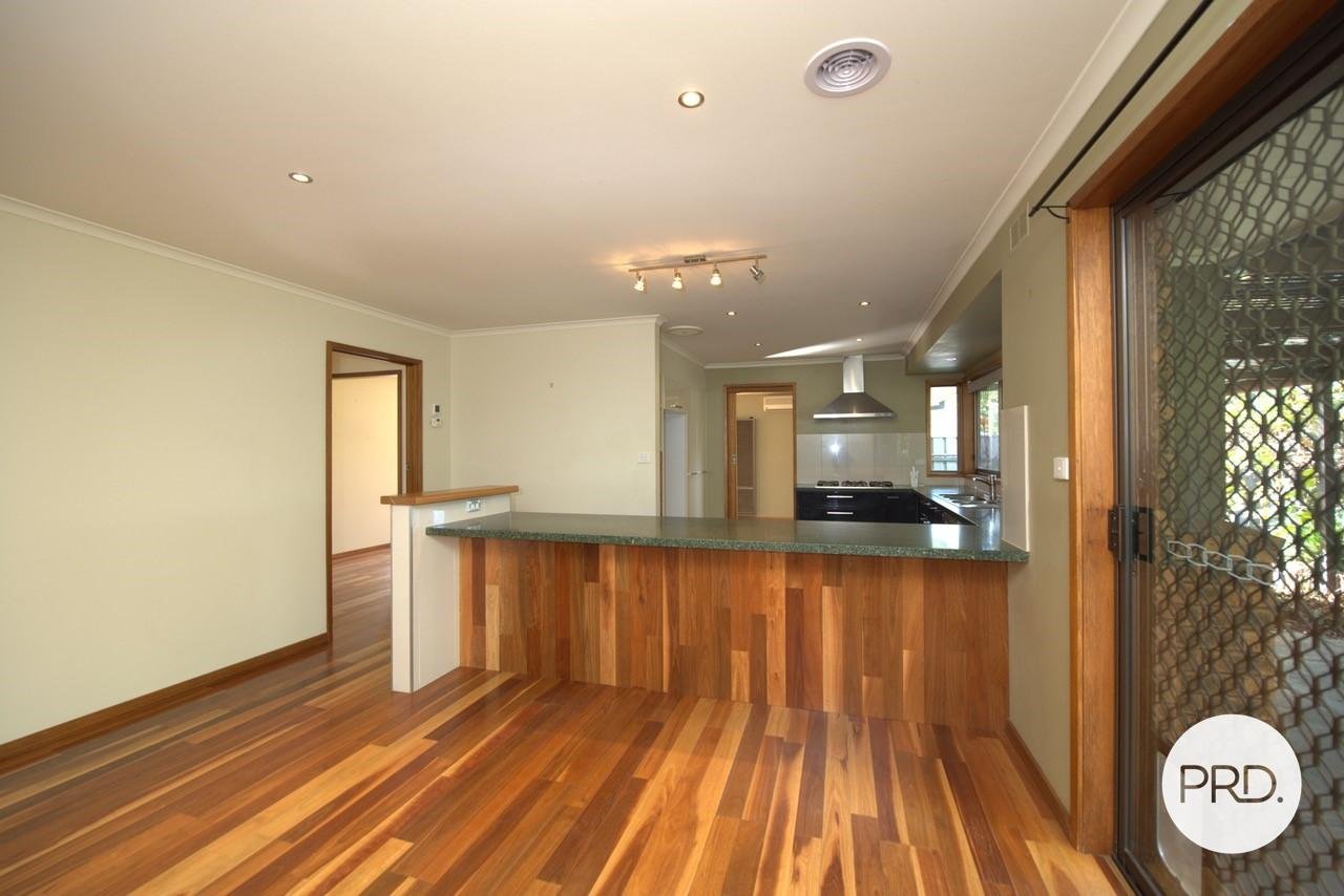 29 Huon Creek Road WODONGA 4