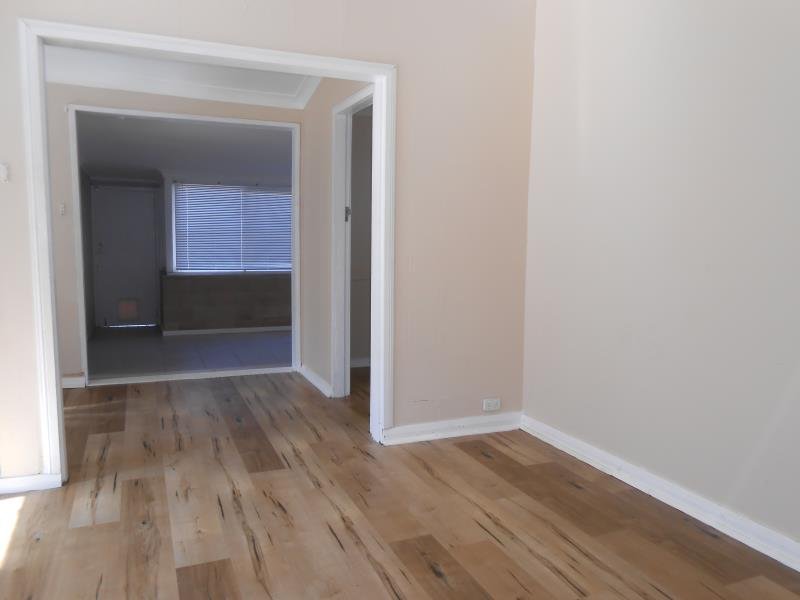 29 Hyman Street TAMWORTH 5