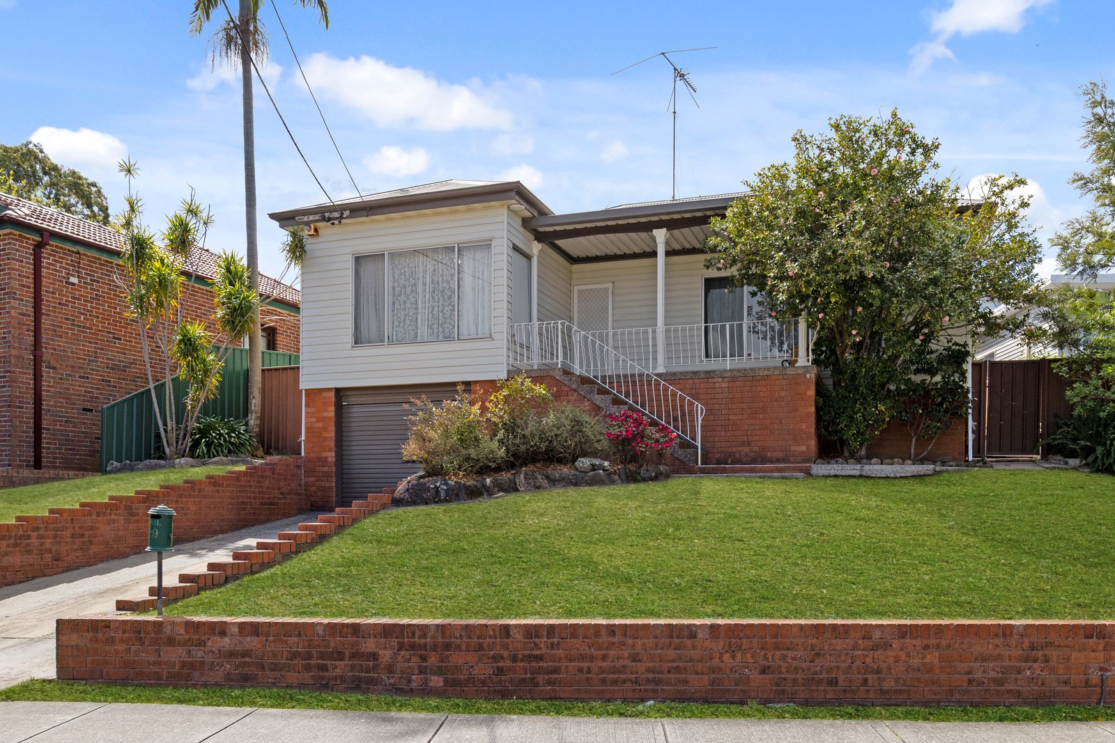 29 Iraga Avenue PEAKHURST 13