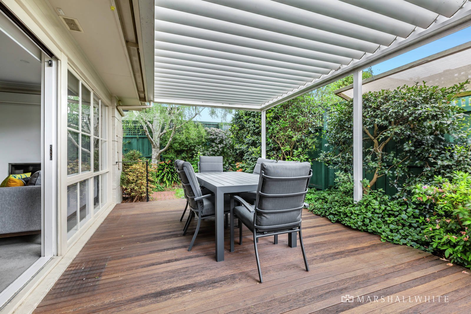 2/9 Kardella Street, Malvern East, VIC