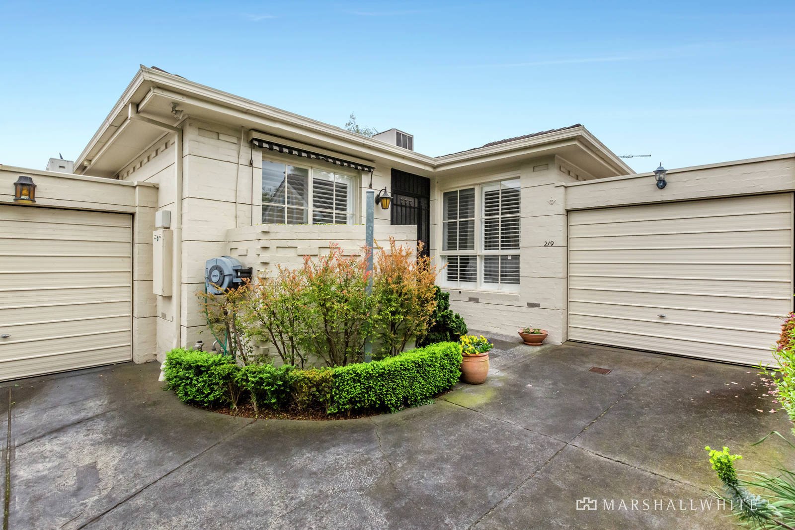 2/9 Kardella Street, Malvern East, VIC