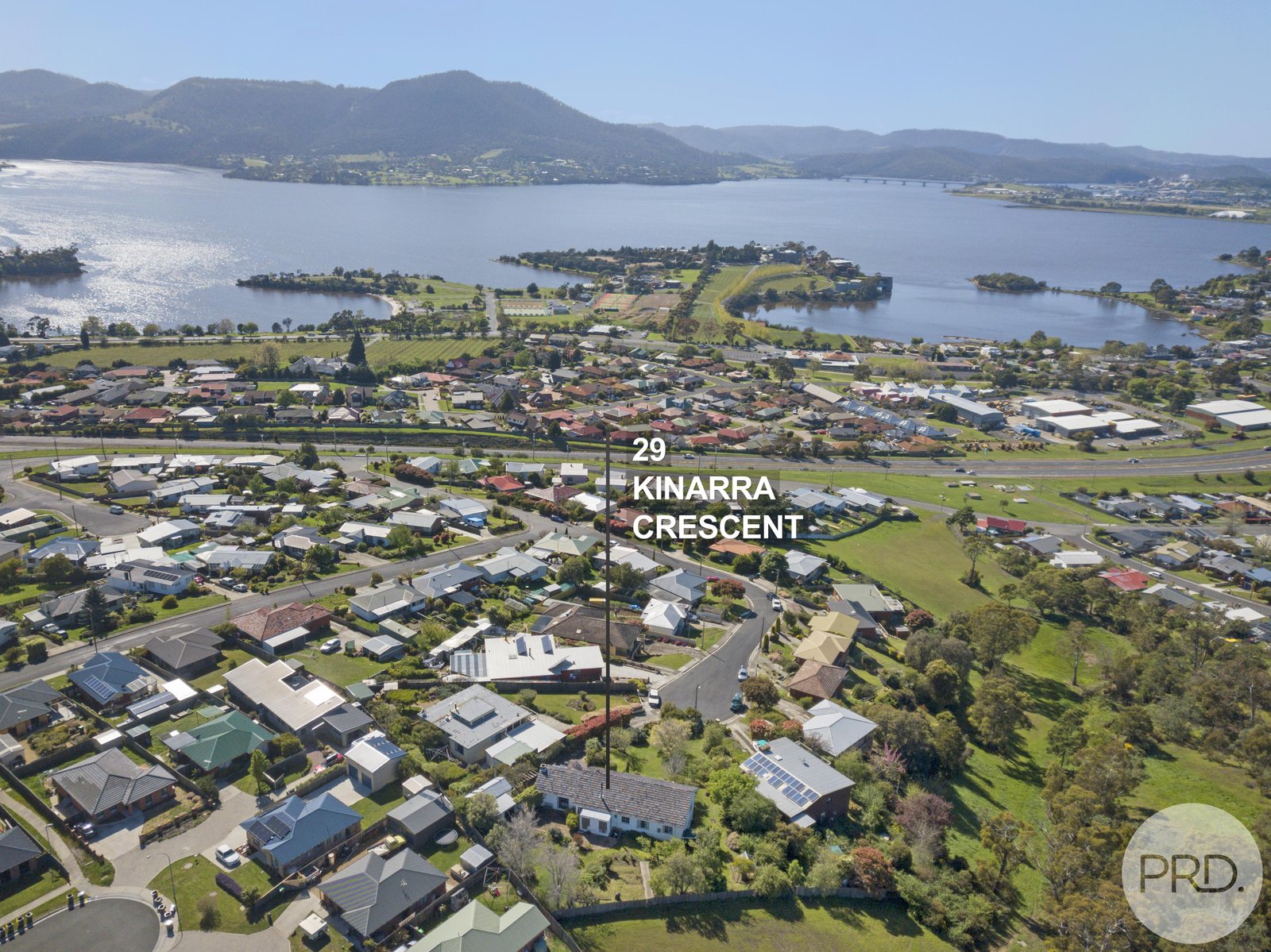 29 Kinarra Crescent CHIGWELL 1