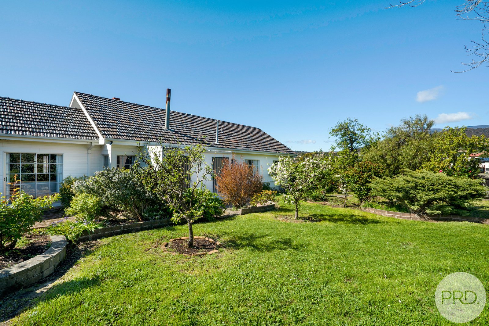 29 Kinarra Crescent CHIGWELL 22