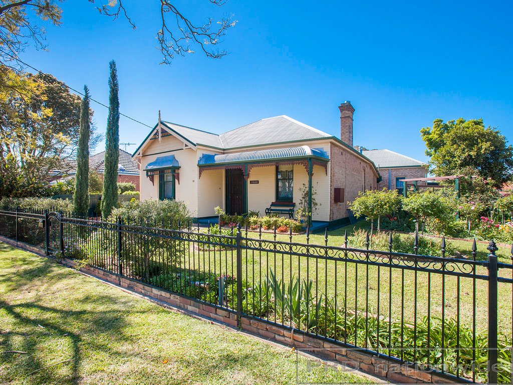 29 King Street LORN 1