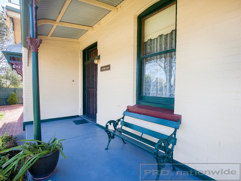 29 King Street LORN 18