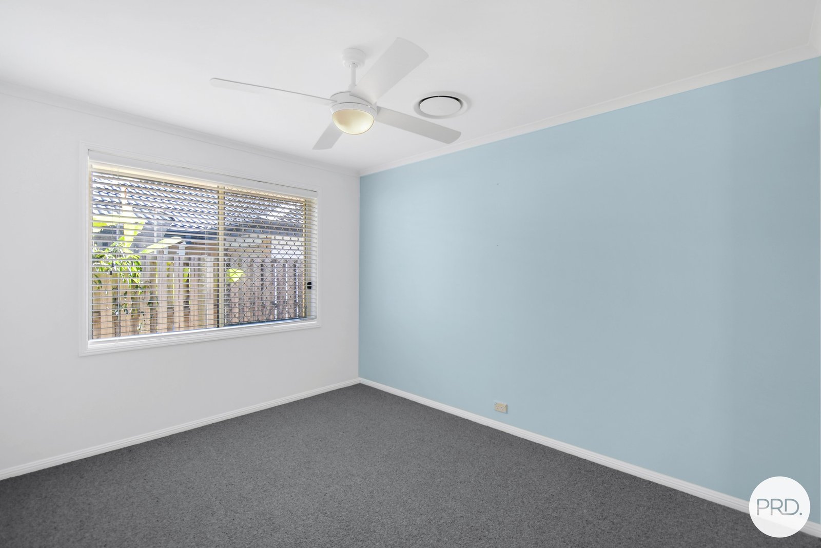 29 Kingfisher Circuit KINGSCLIFF 2