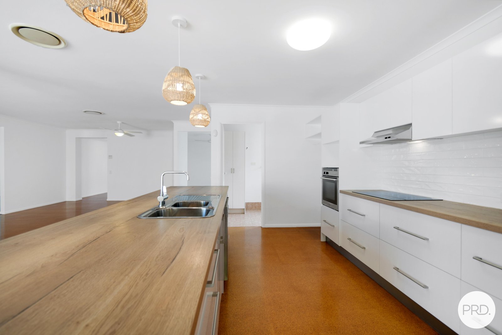 29 Kingfisher Circuit KINGSCLIFF 8