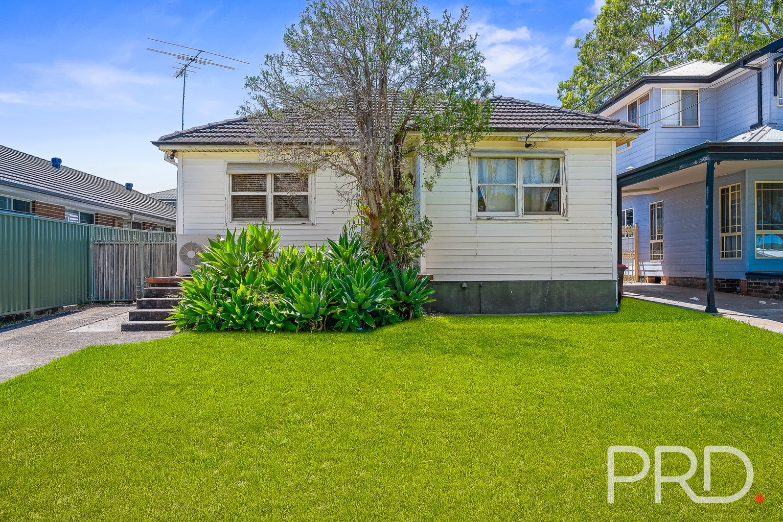 29 Kiora Street PANANIA 1