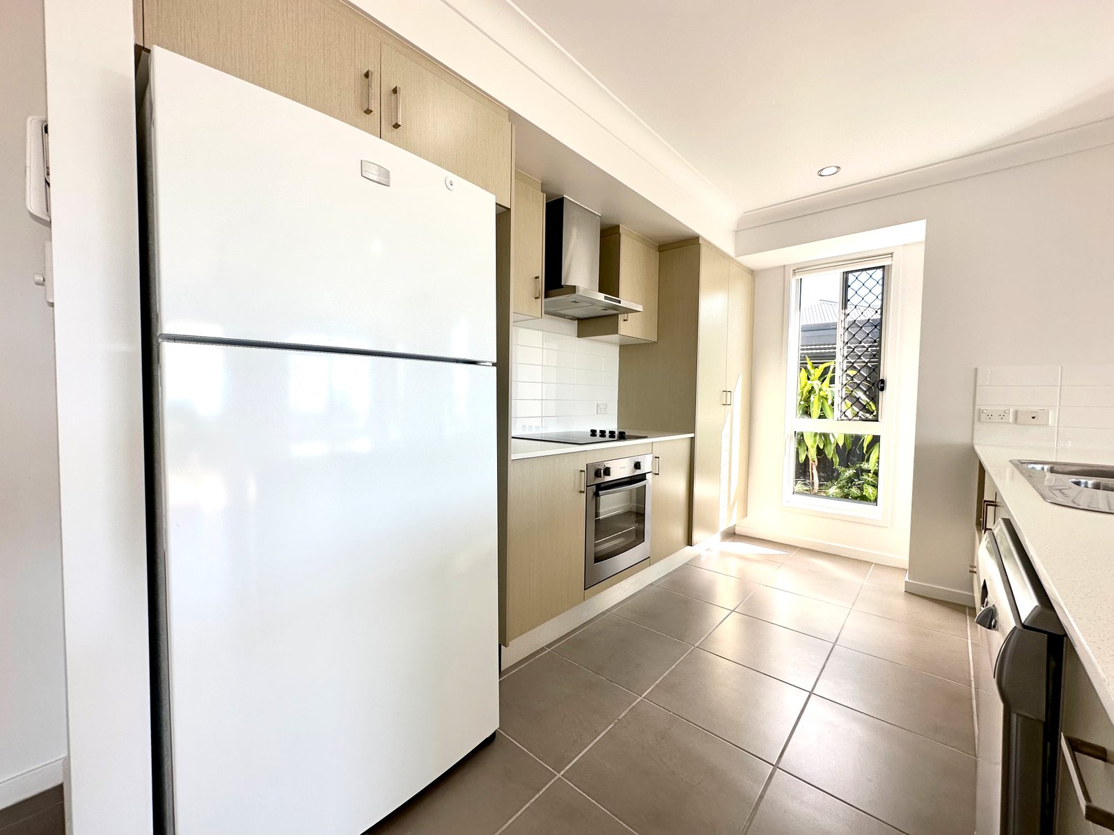 29 Koolivoo Parade BOYNE ISLAND 5