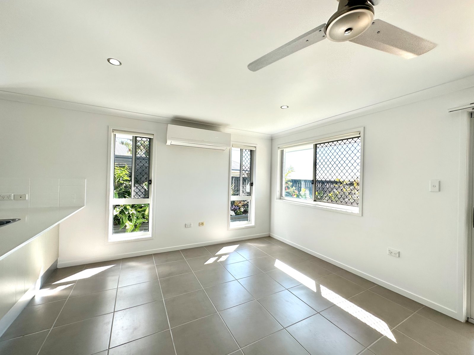 29 Koolivoo Parade BOYNE ISLAND 6