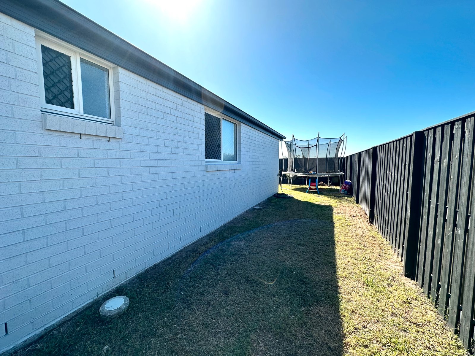 29 Koolivoo Parade BOYNE ISLAND 23