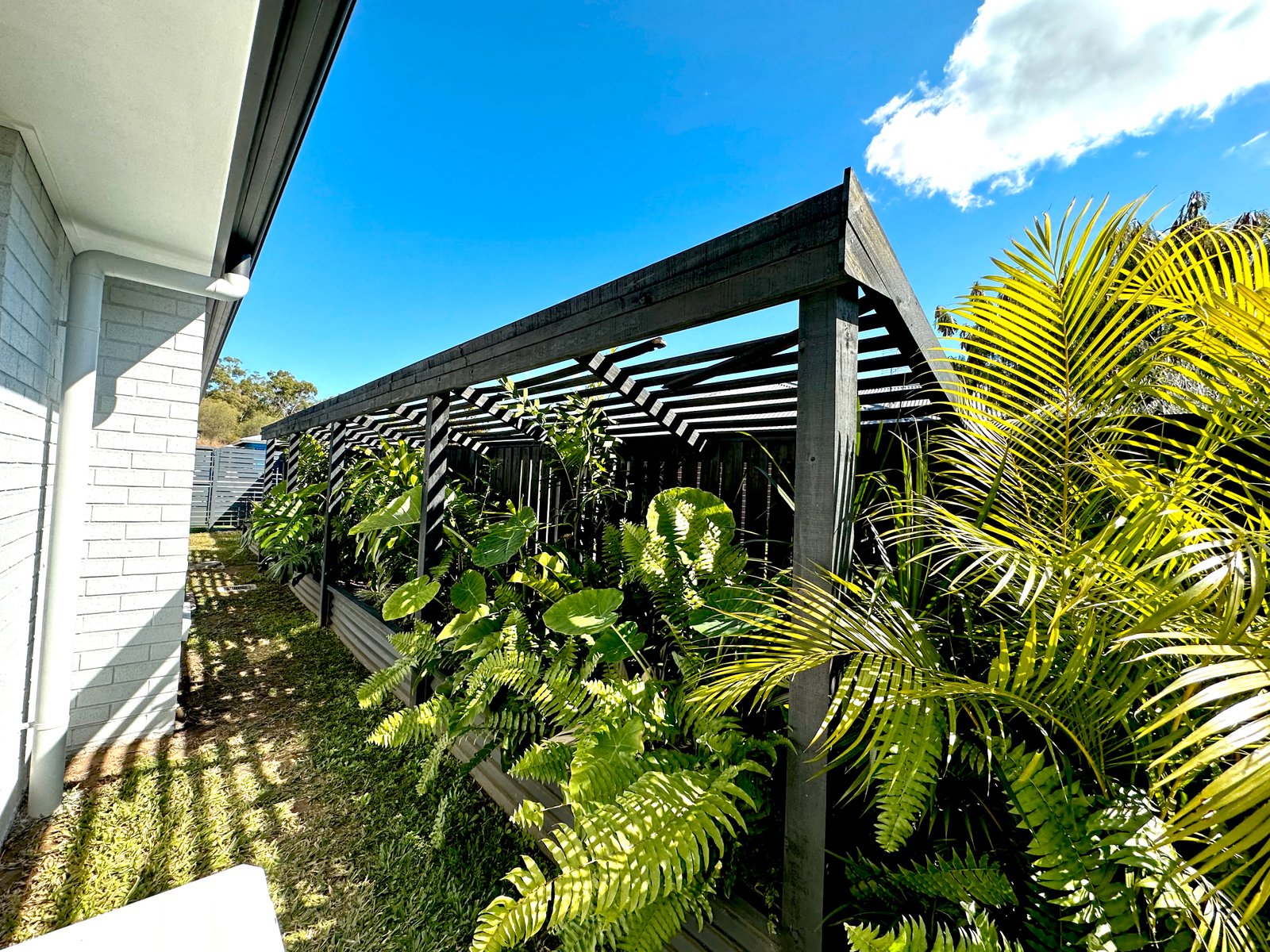 29 Koolivoo Parade BOYNE ISLAND 24