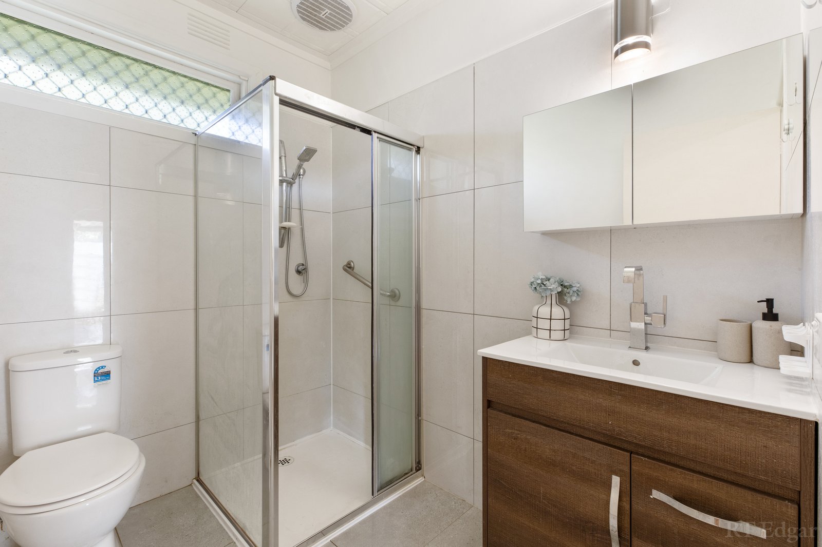 Real Estate and Property in 29 Kumala Road, Bayswater, VIC