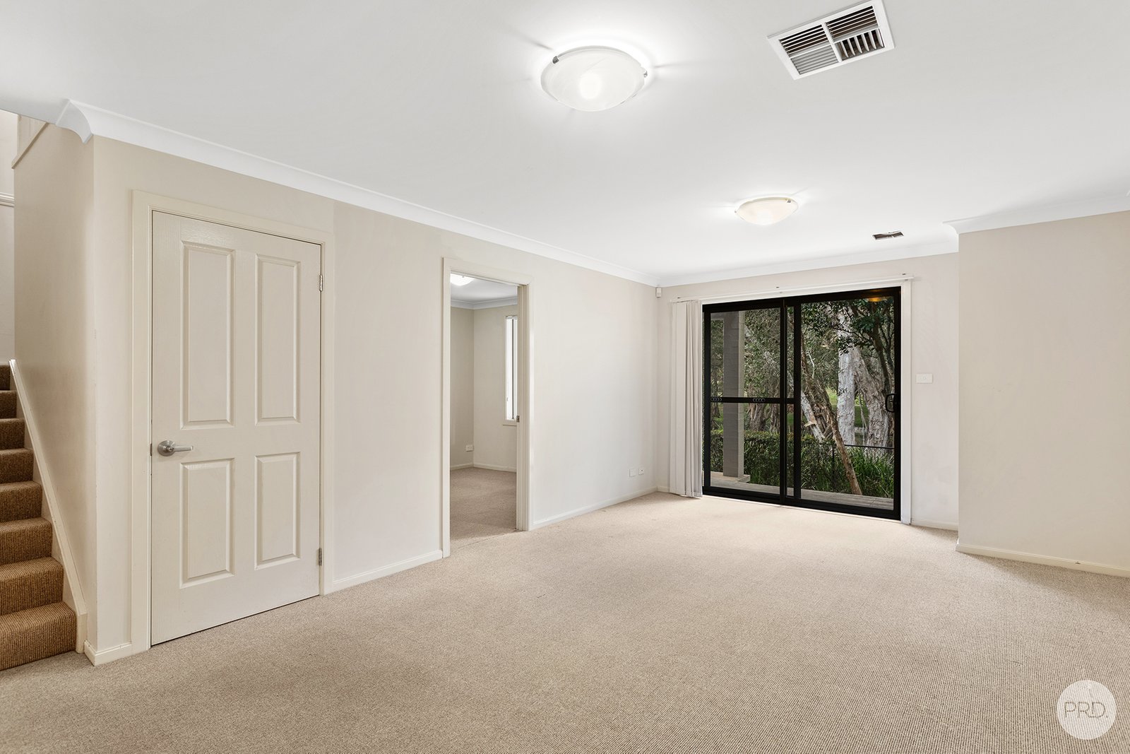 29 Lagoons Circuit NELSON BAY 11
