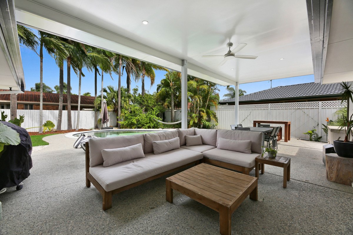 29 Lakeridge Drive Varsity Lakes 21