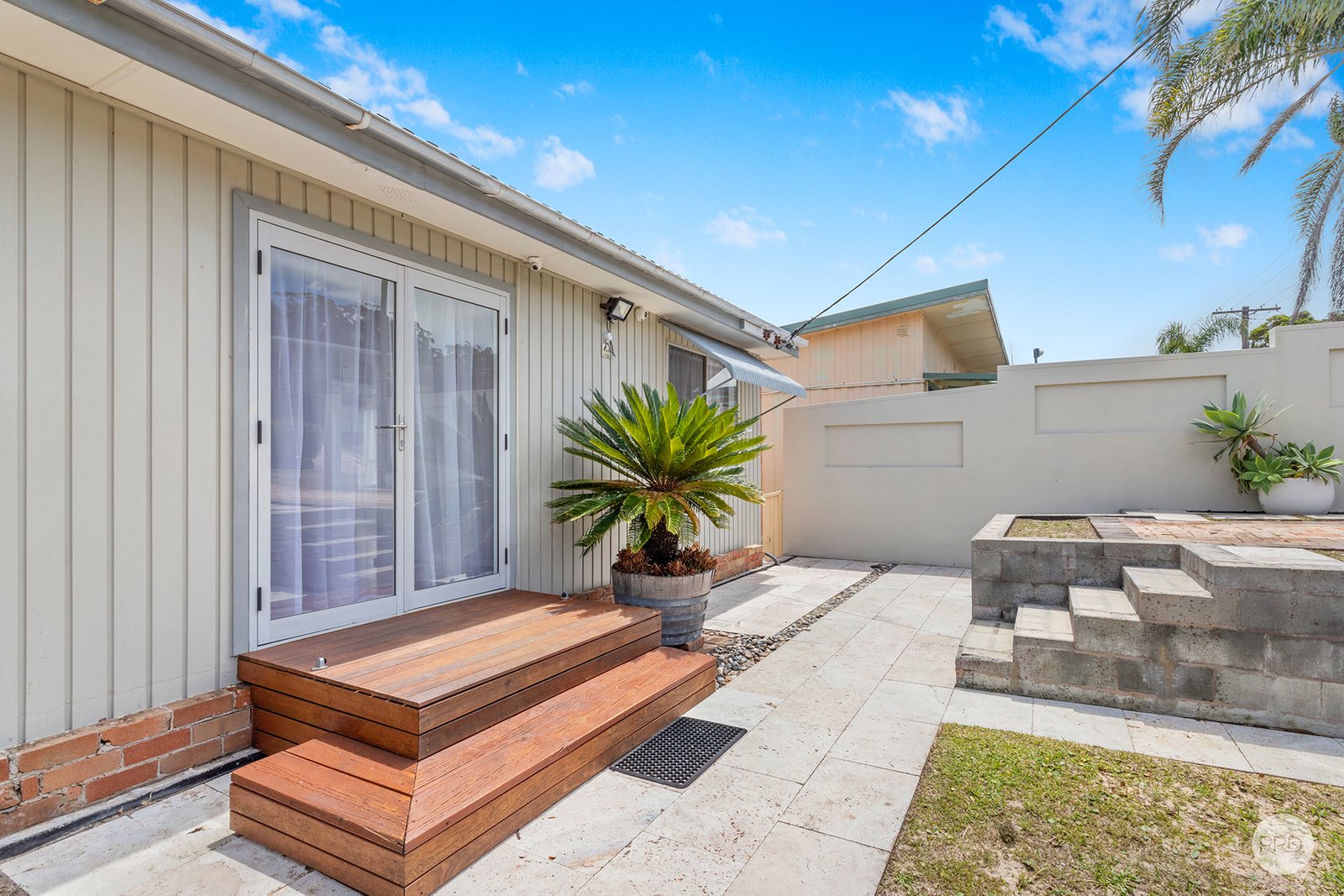 29 Leonard Avenue SHOAL BAY 4