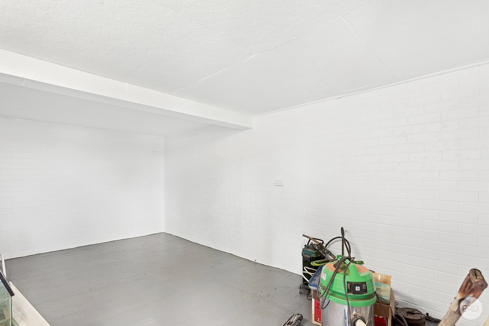 29 Leonard Avenue SHOAL BAY 22