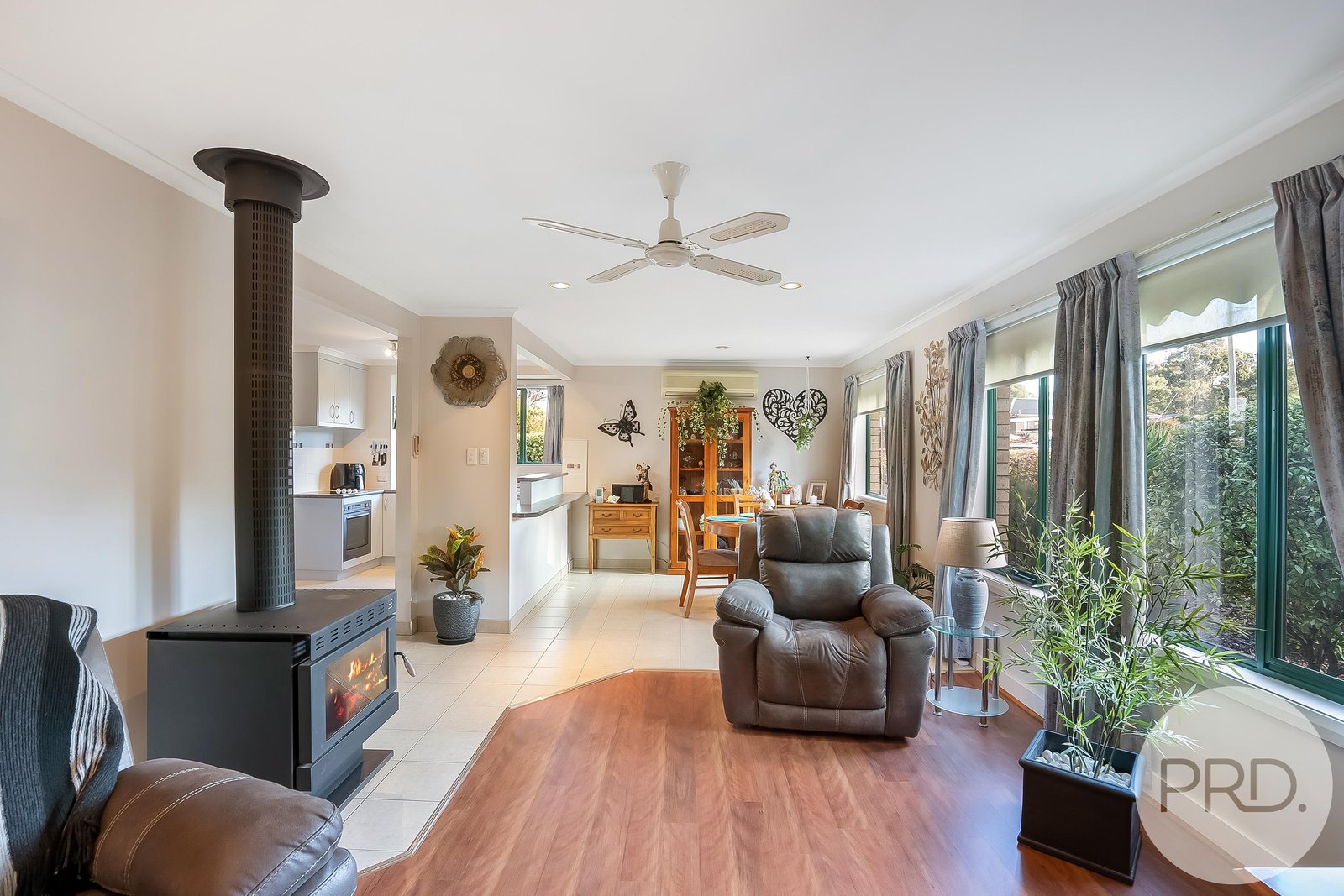 29 Lloyd Street CARLTON 9