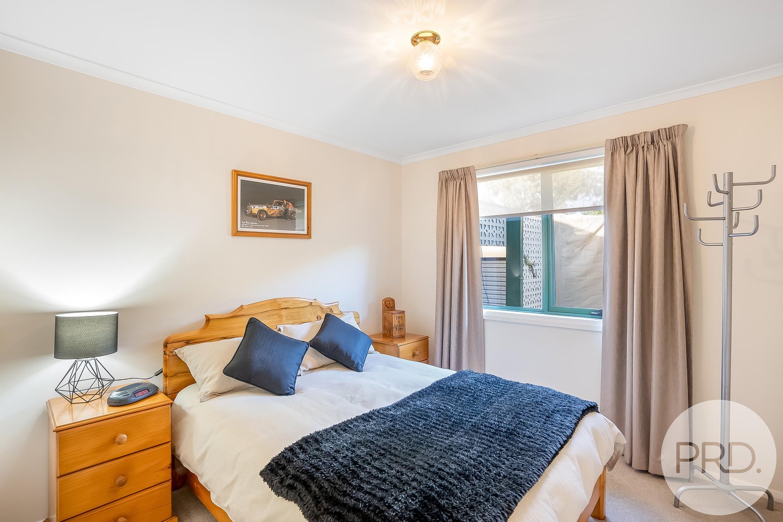 29 Lloyd Street CARLTON 11