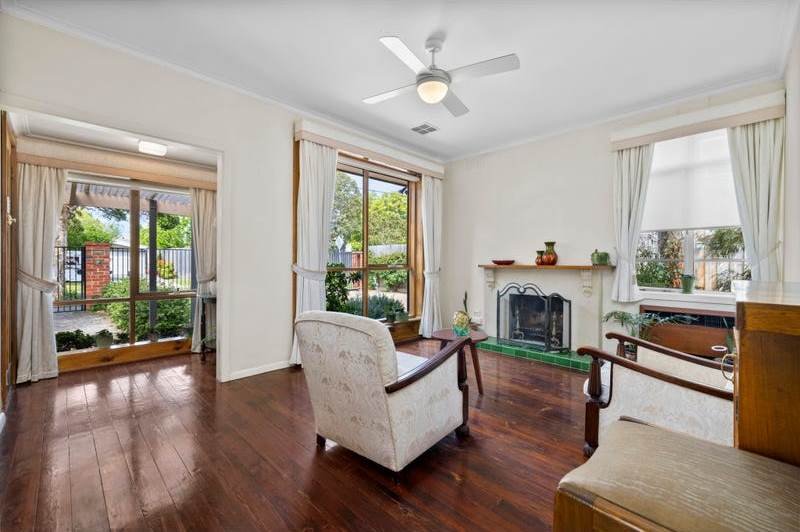 Gallery: 29 Lonsdale Avenue