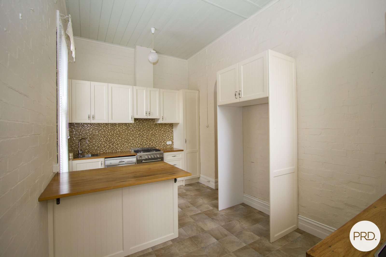 29 Lyons Street North BALLARAT CENTRAL 9