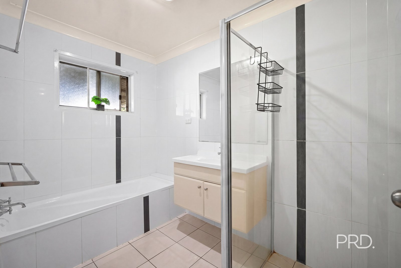 29 Mallory Street ASHMONT 17