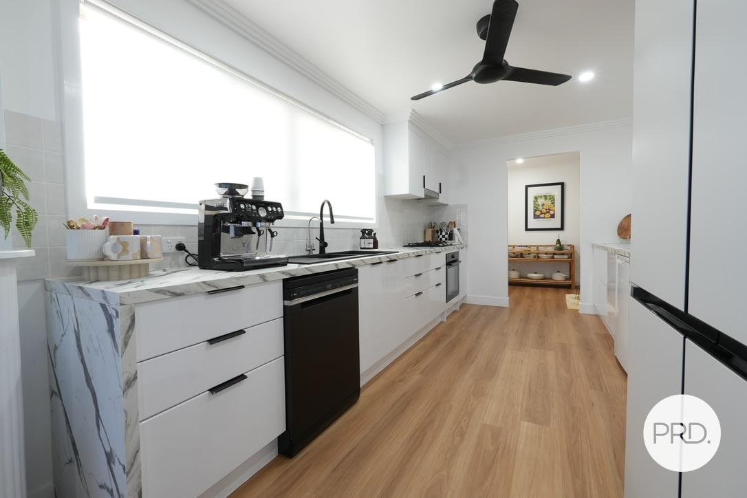 29 Marten Street SOUTH GLADSTONE 4