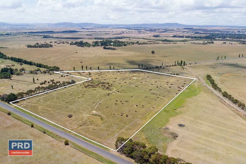 29 Mathews Lane BUNGENDORE 1