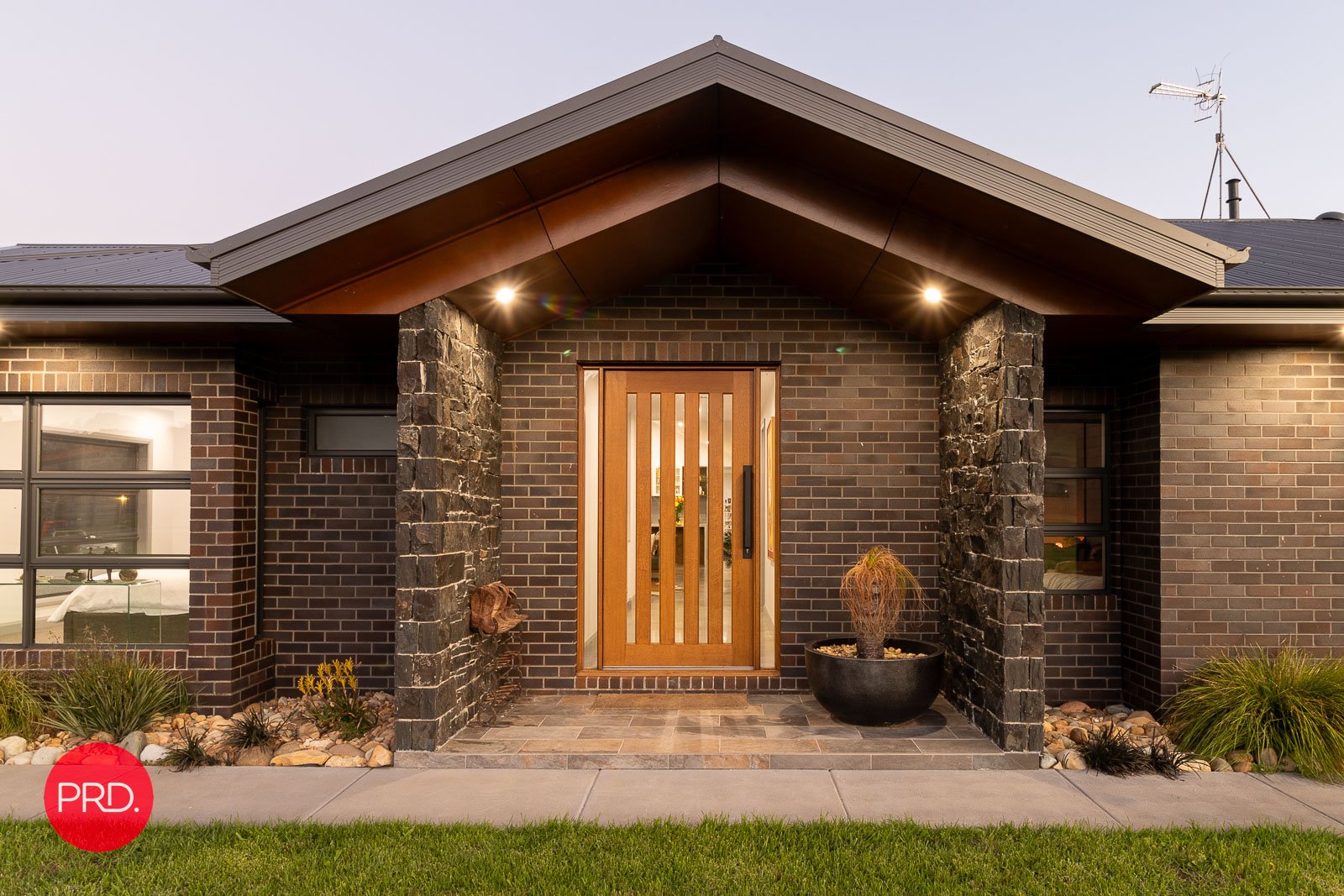 29 Mathews Lane BUNGENDORE 4