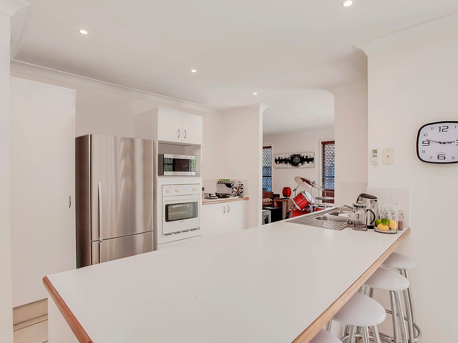 29 Montezuma Drive BURLEIGH WATERS 3