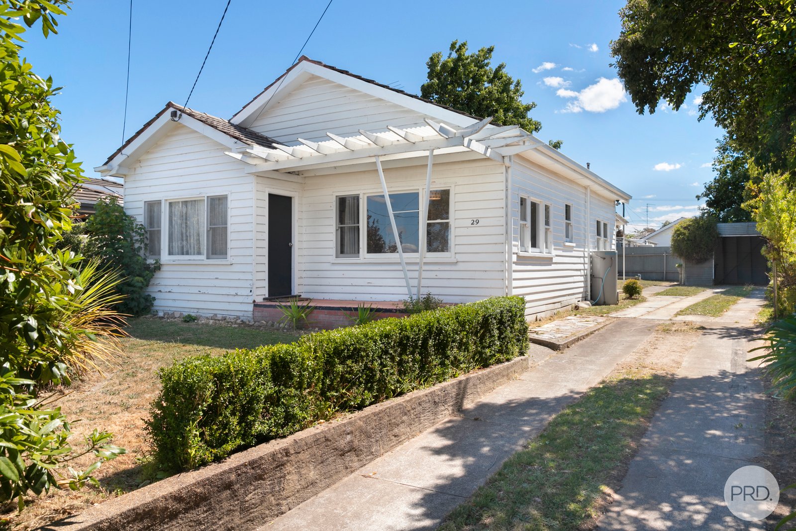 29 Montgomery Street WENDOUREE 2