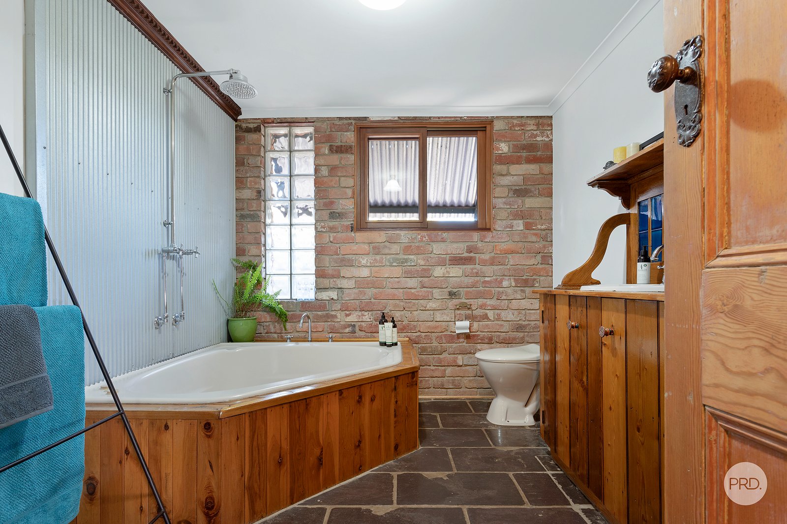29 Moon Street SAILORS GULLY 5