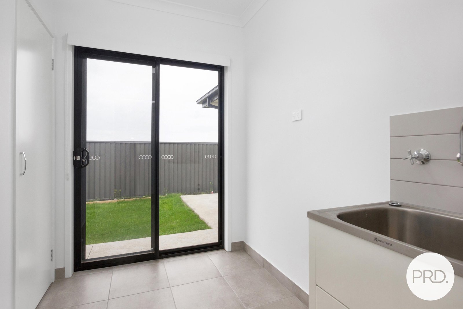 29 Moore Way LUCAS 12
