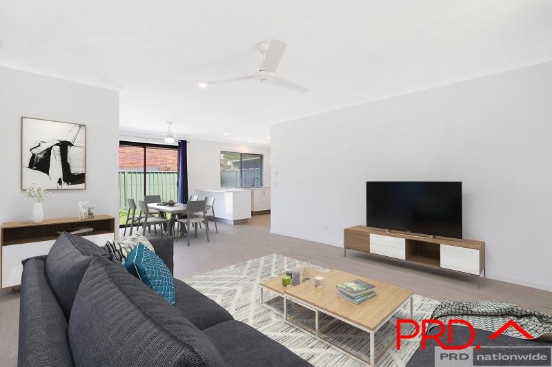 2/9 Morinda Way LABRADOR 2