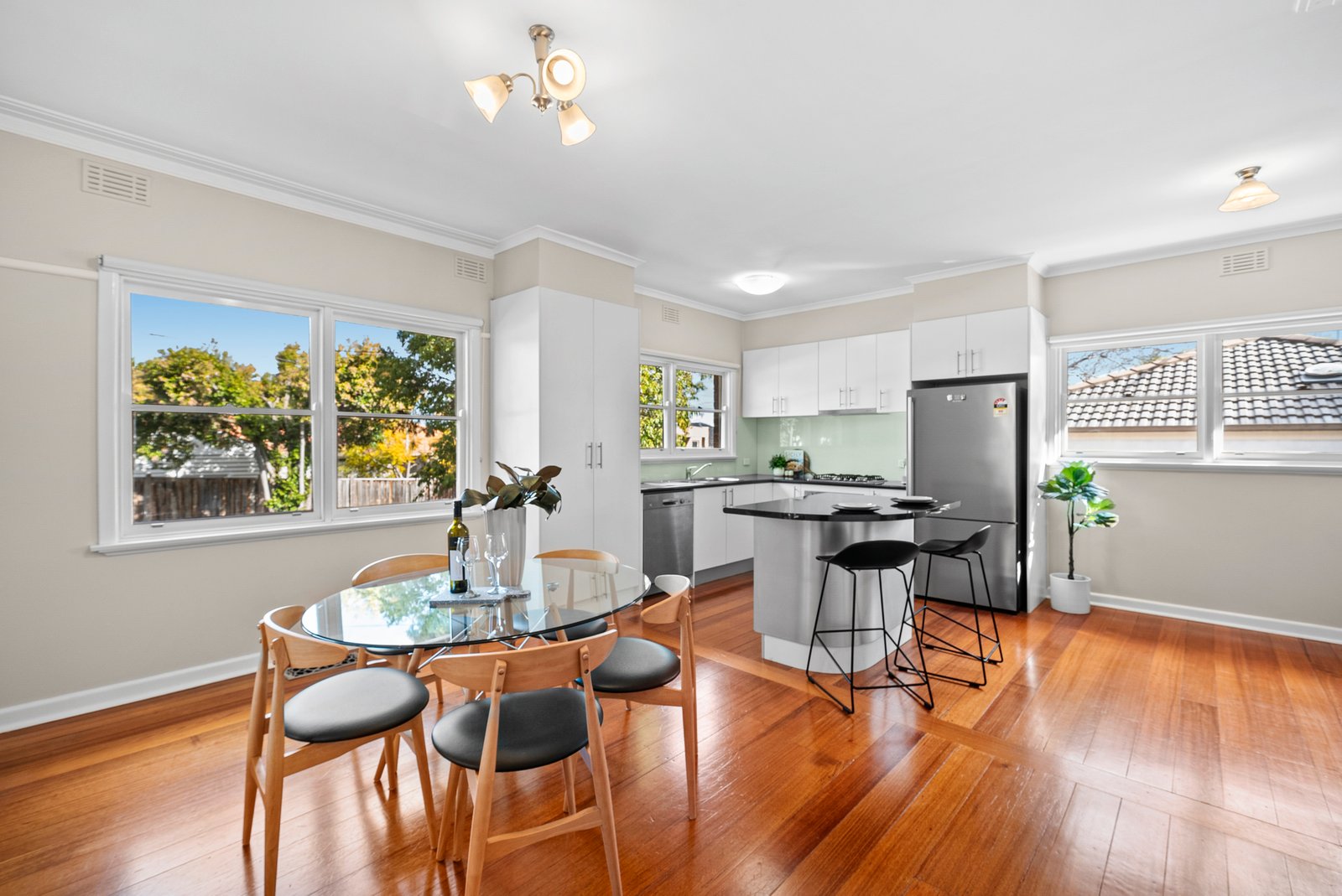 Gallery: 29 Murray Drive