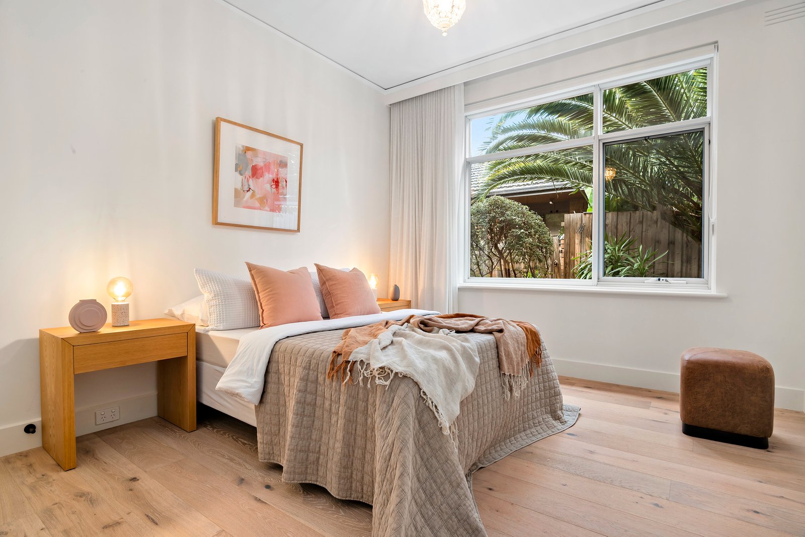 Real Estate and Property in 2/9 Narong Road, Caulfield North, VIC