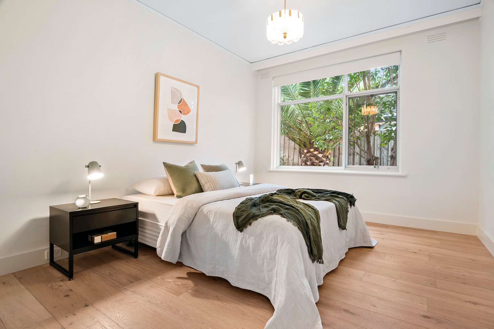 Real Estate and Property in 2/9 Narong Road, Caulfield North, VIC