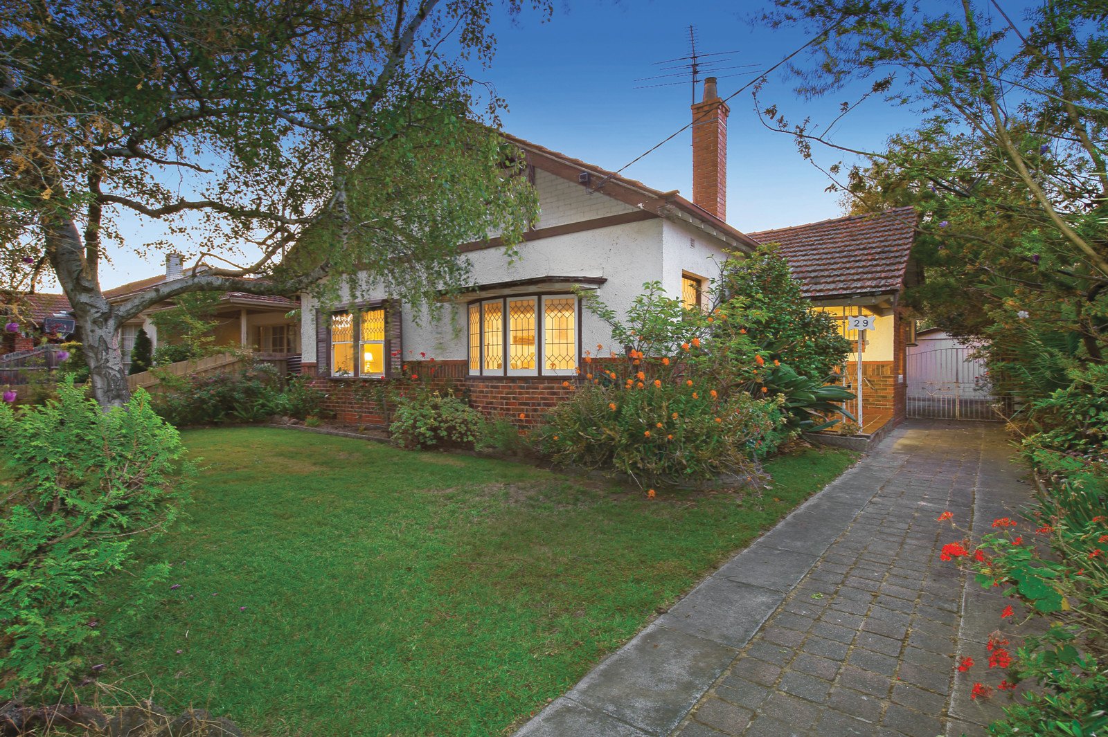 29 Nirvana Avenue, Malvern East, VIC