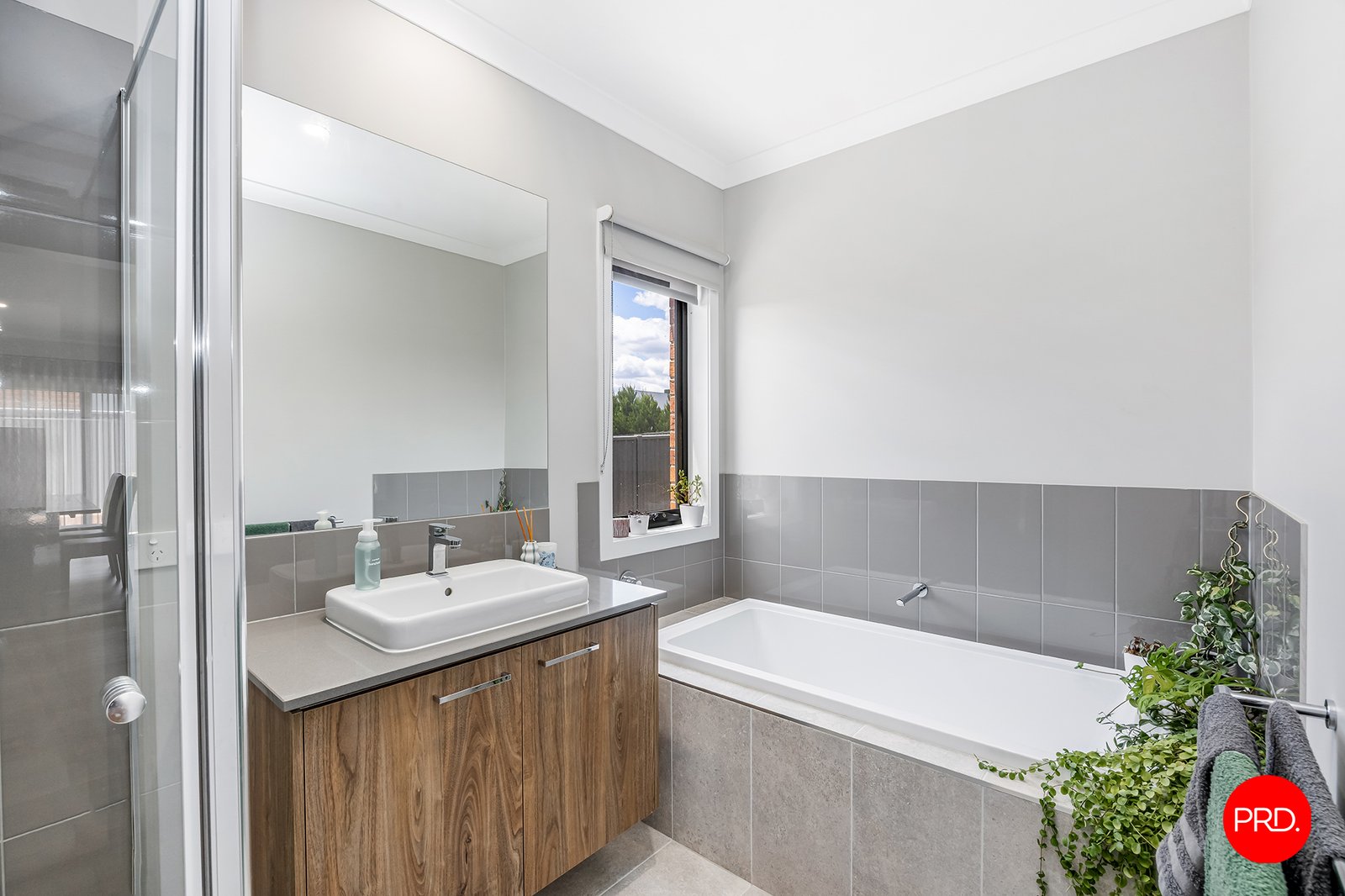 29 Norelle Crescent GOLDEN SQUARE 16