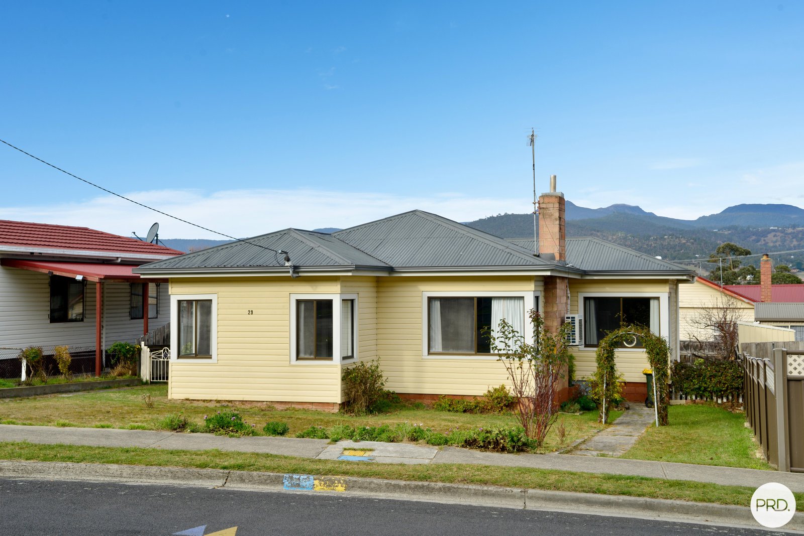 29 North Crescent NEW NORFOLK 1