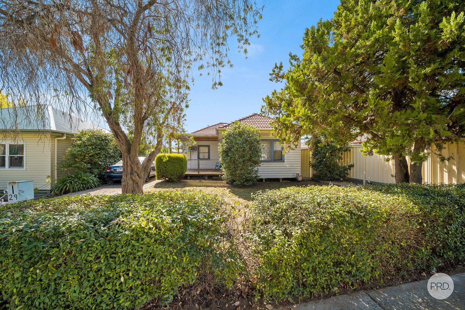 29 Oak Street GOLDEN SQUARE 1