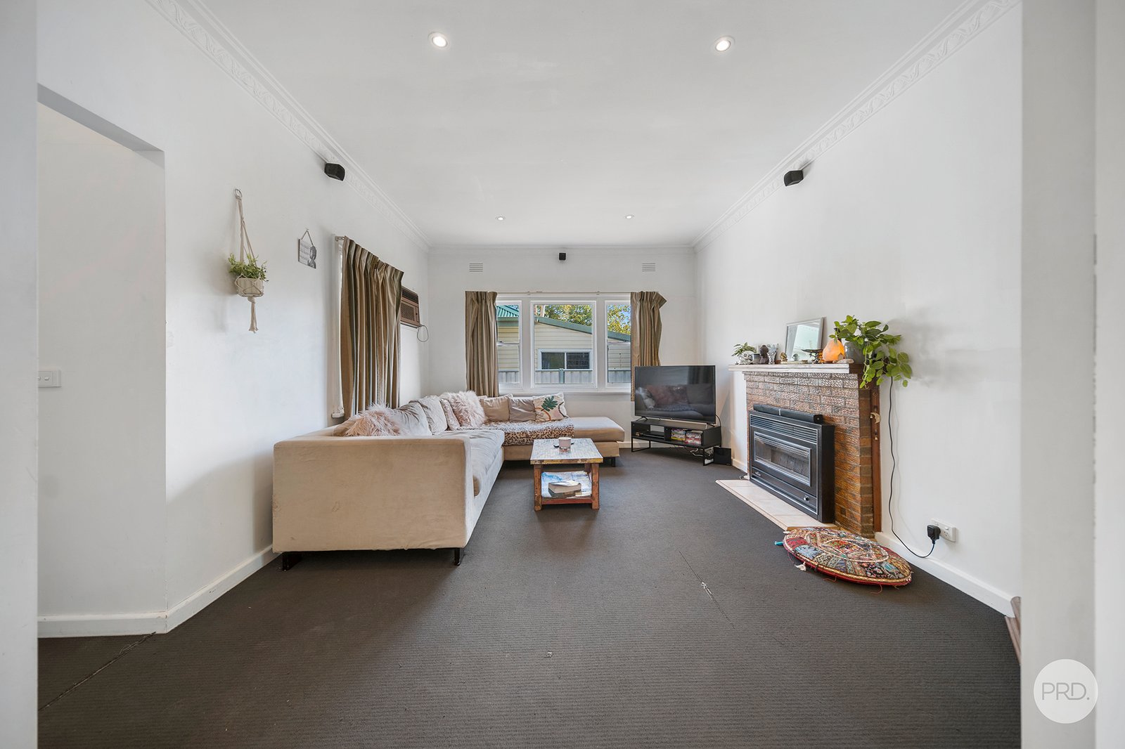 29 Oak Street GOLDEN SQUARE 2