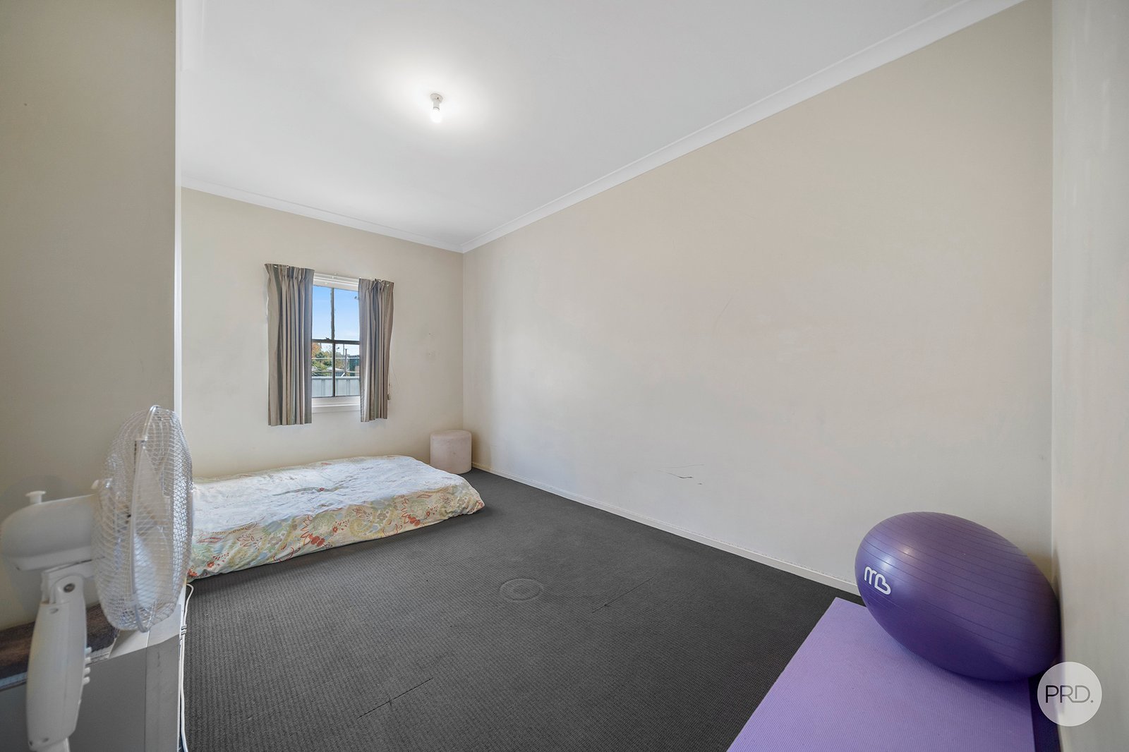 29 Oak Street GOLDEN SQUARE 7