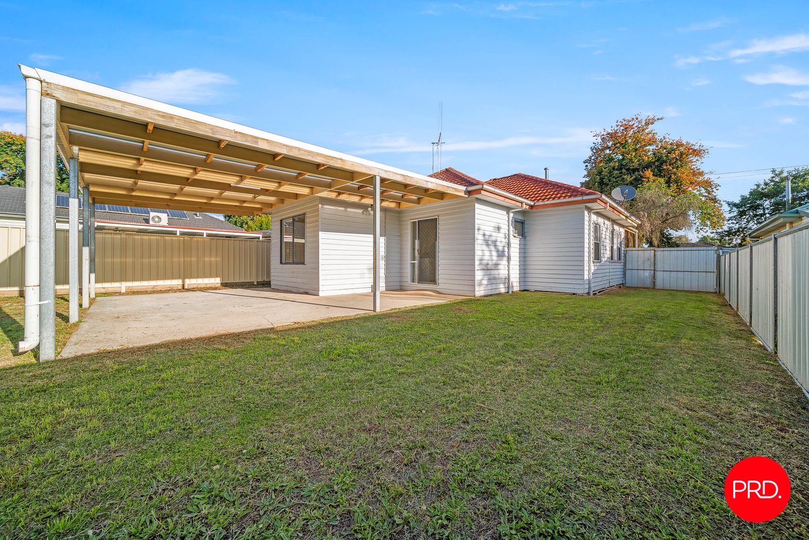 29 Oak Street GOLDEN SQUARE 14