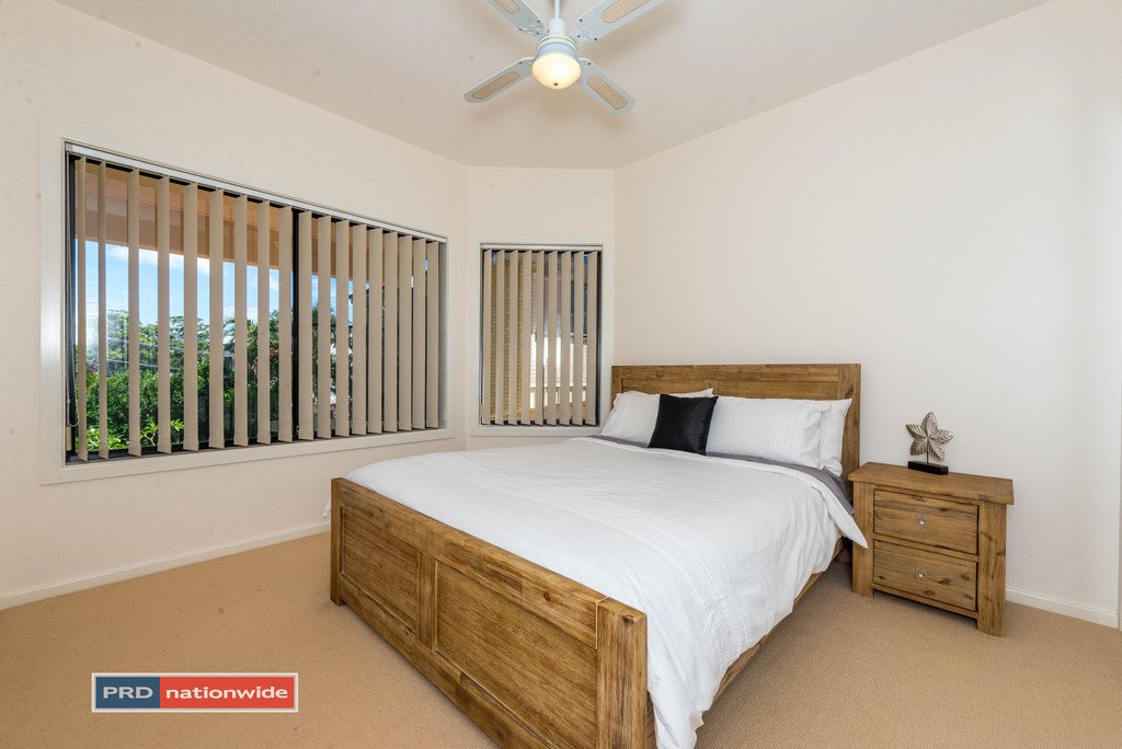 29 Ocean Beach Road SHOAL BAY 18