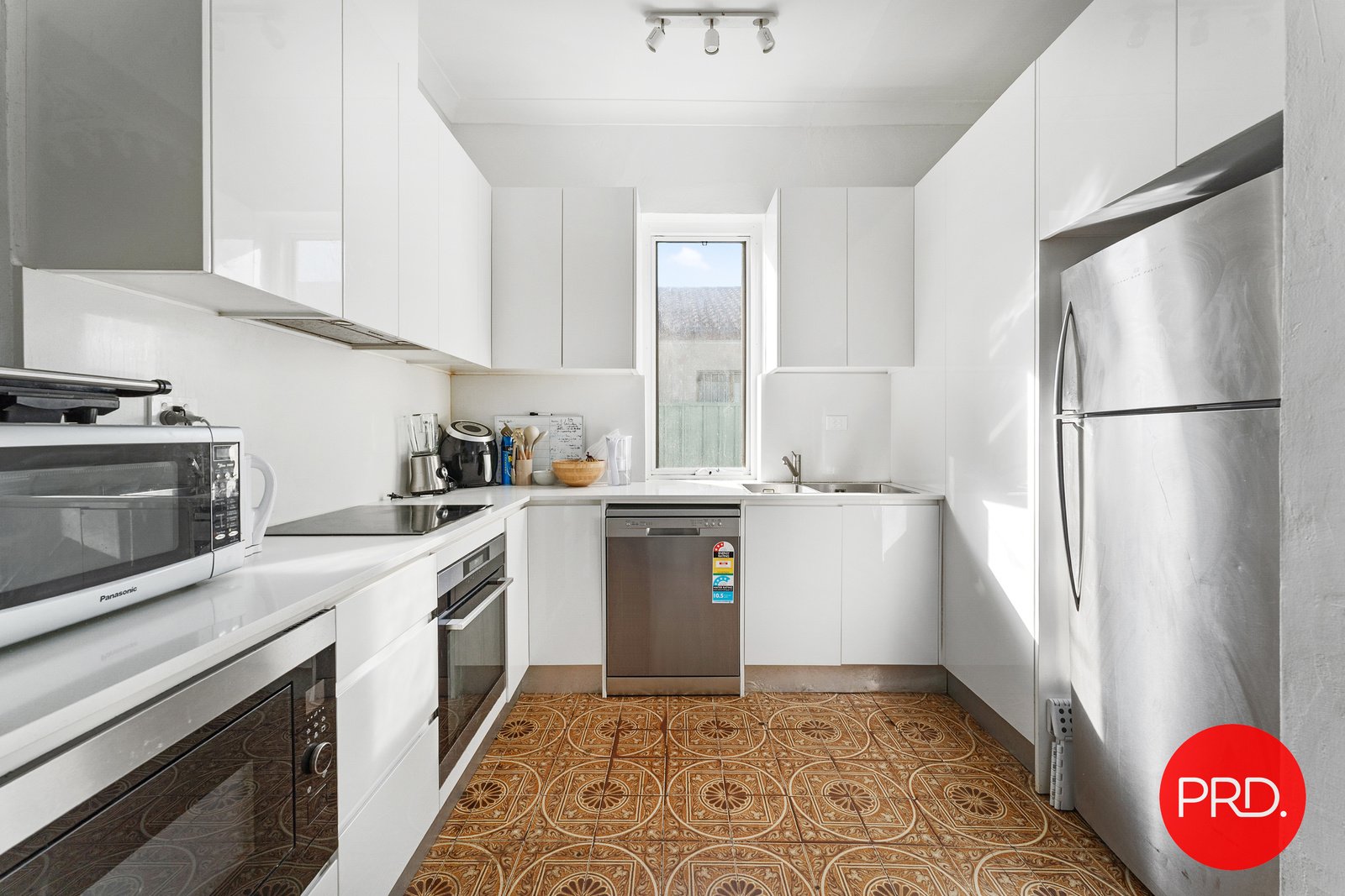 29 O'Connell Street MONTEREY 2